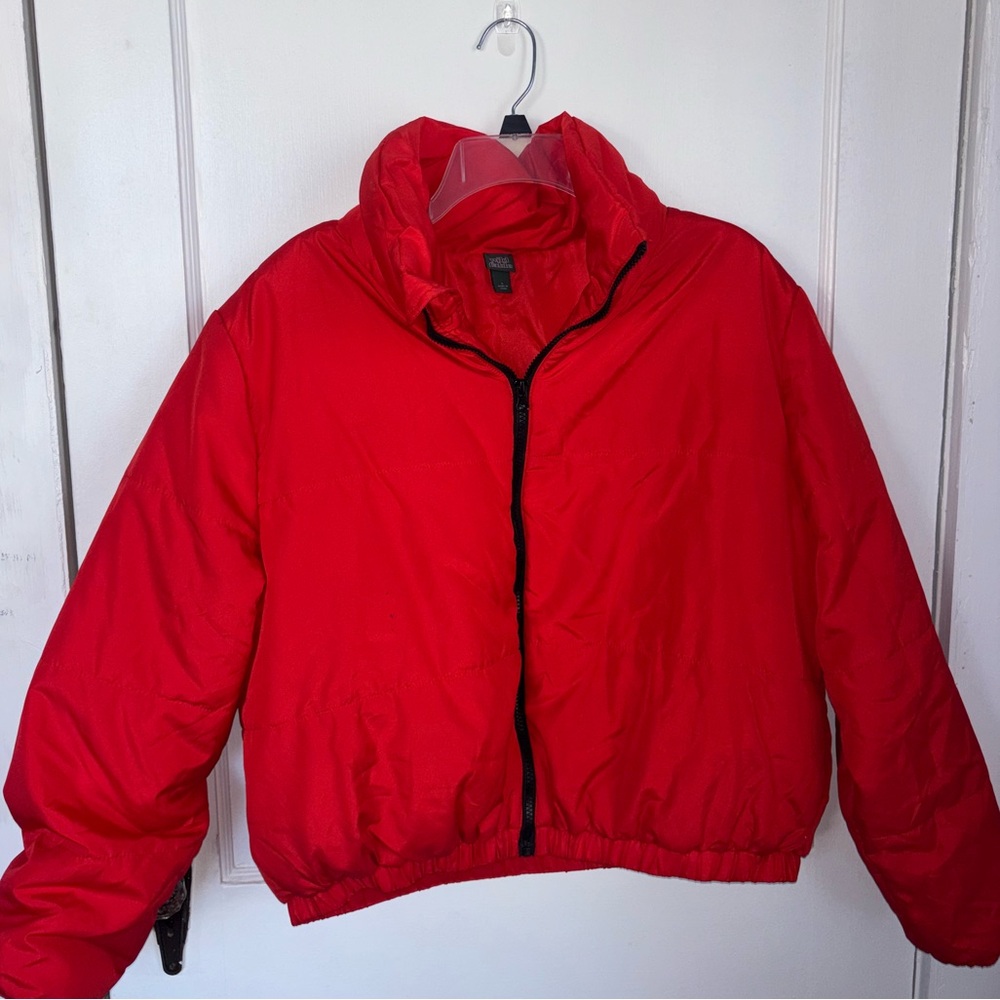 Wild Fable Bright red puffer
Size L